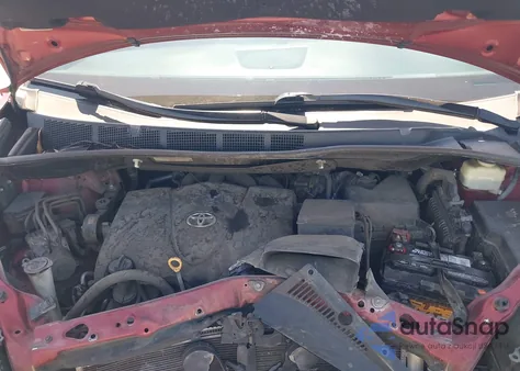 2017 Toyota Sienna Se Premium 8 Passenger z USA, uszkodzony, nr VIN 5TDXZ3DCXHS895547